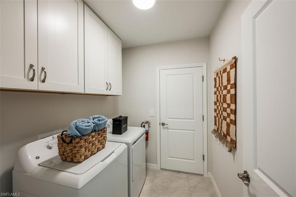 322 Lakeside Hideaway LN-13