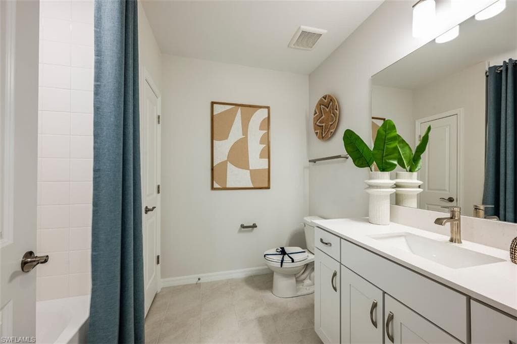 322 Lakeside Hideaway LN-10