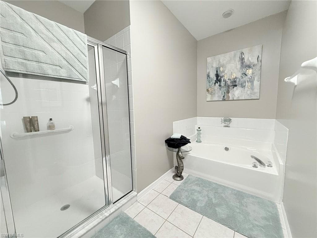 23176 Grassy Pine DR-36