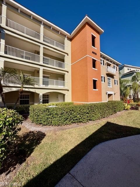 4510 Botanical Place CIR 3-2