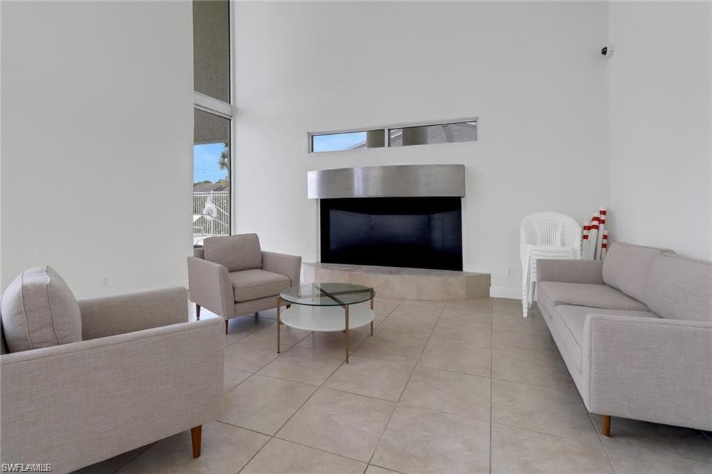 194 Santa Clara DR 12-30