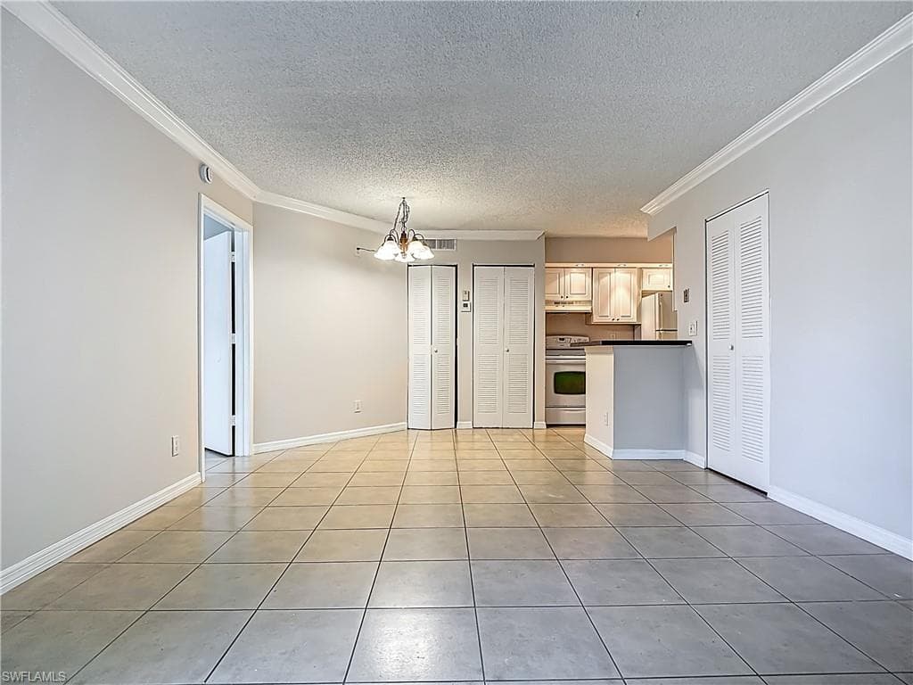 194 Santa Clara DR 12-10