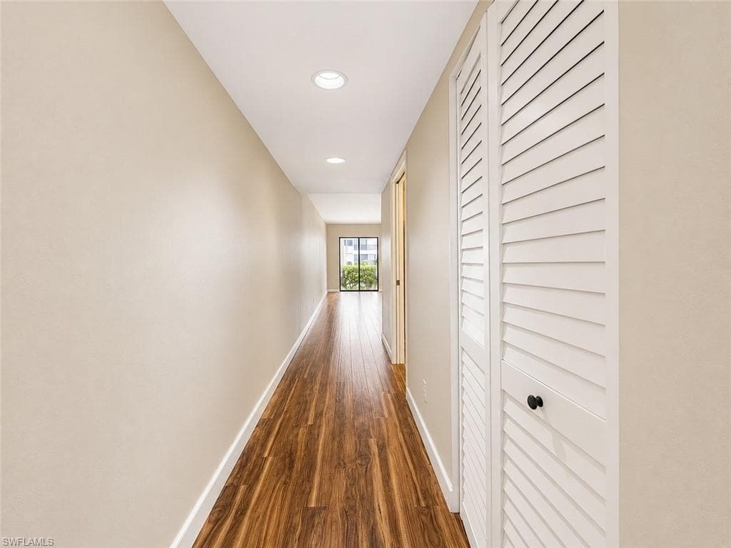 6979 Winkler RD 317-21
