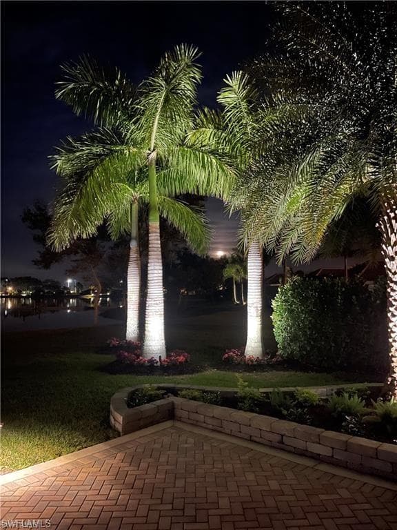 13447 Golden Palms CIR-20