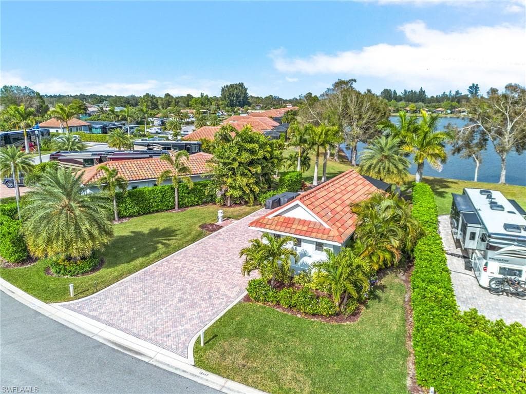 13447 Golden Palms CIR-4