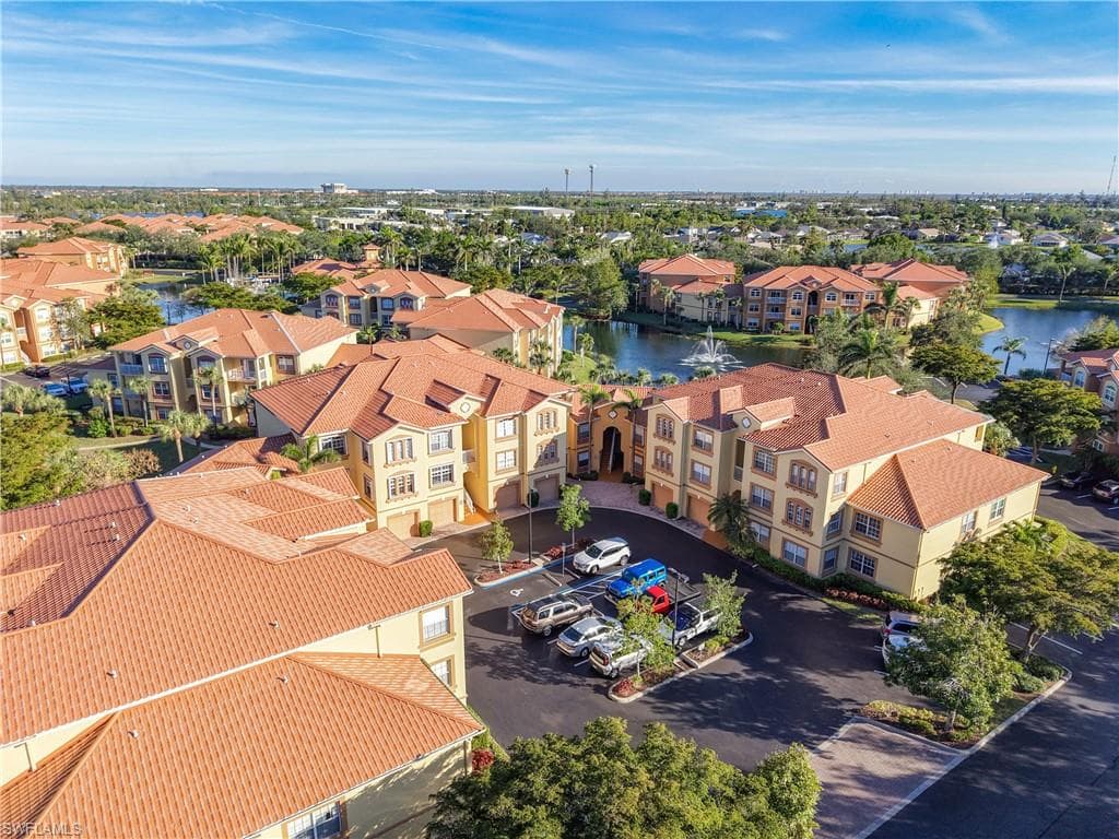 15625 Ocean Walk CIR S 208-31