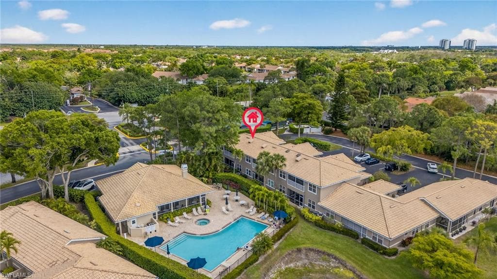 290 Emerald Bay CIR L7-19