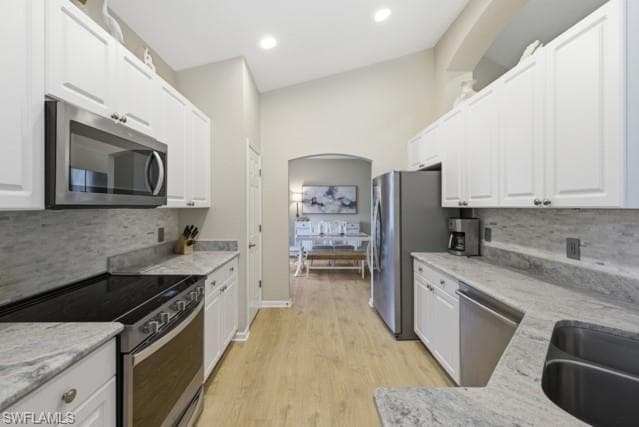 7122 Blue Juniper CT 202-11