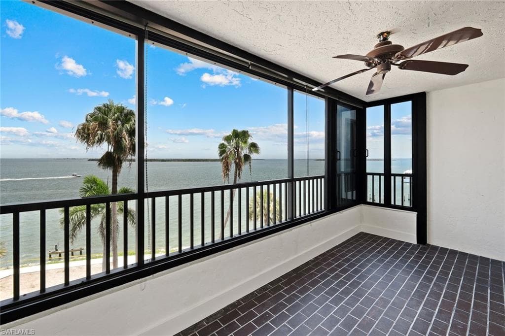 15021 Punta Rassa RD 401-27