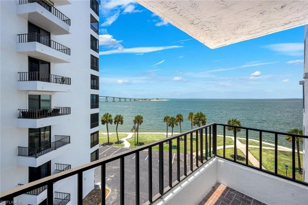 15021 Punta Rassa RD 401-2