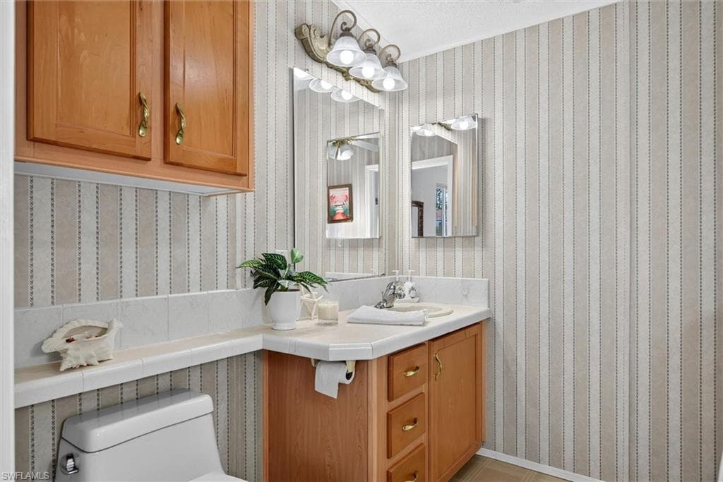 10753 Yellow Rail CIR-16