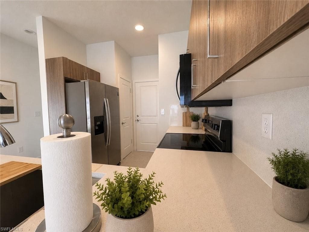 5799 Agostino WAY-5