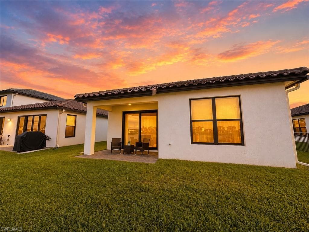 5799 Agostino WAY-14