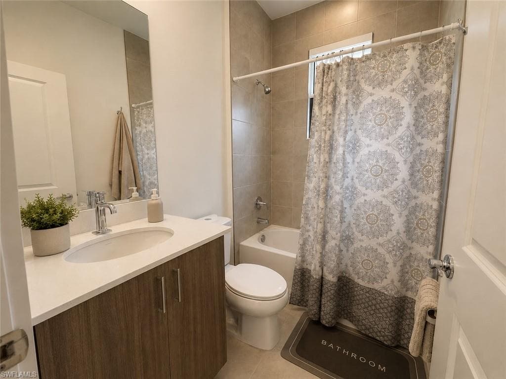 5799 Agostino WAY-11