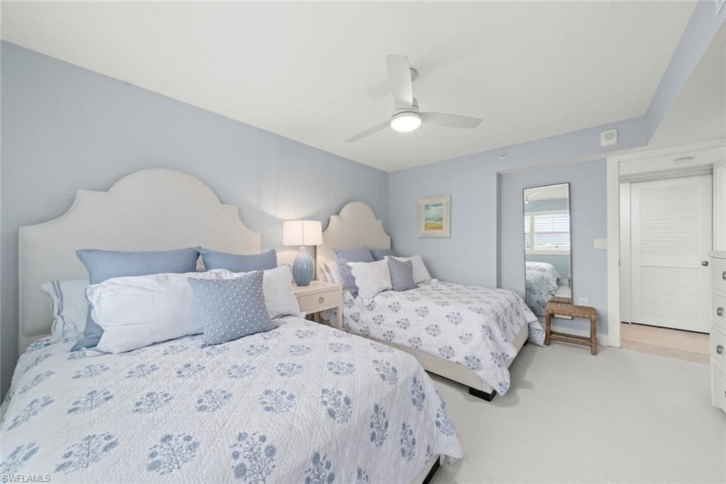 250 Estero BLVD 302-27