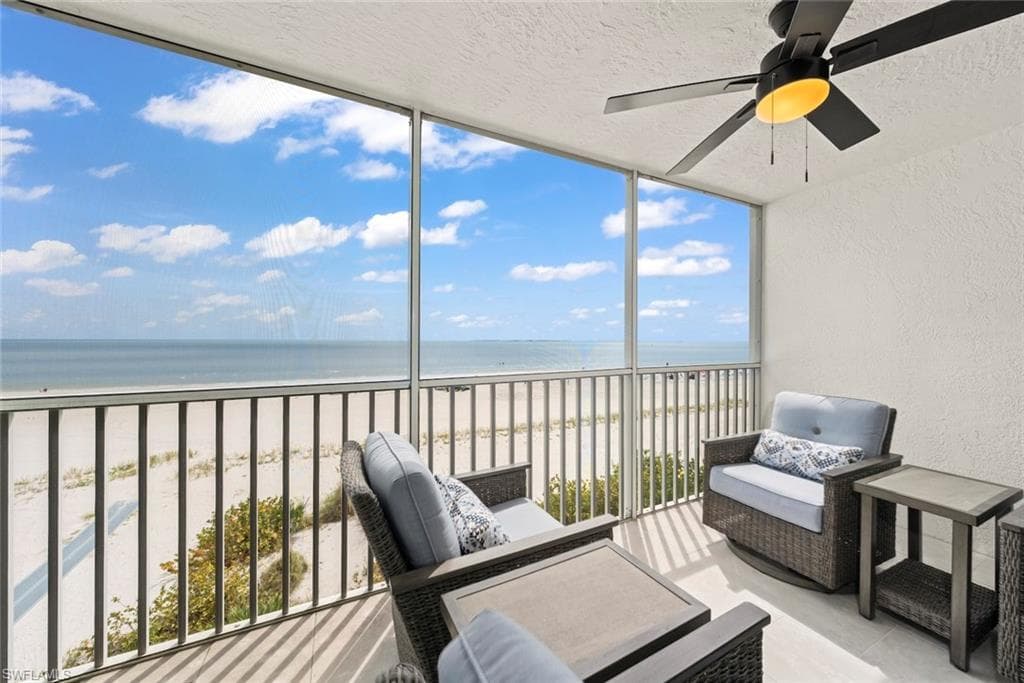 250 Estero BLVD 302-43