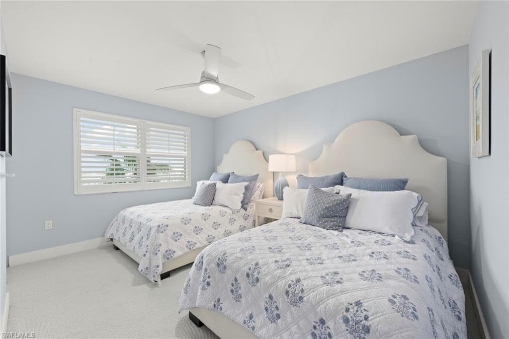 250 Estero BLVD 302-37