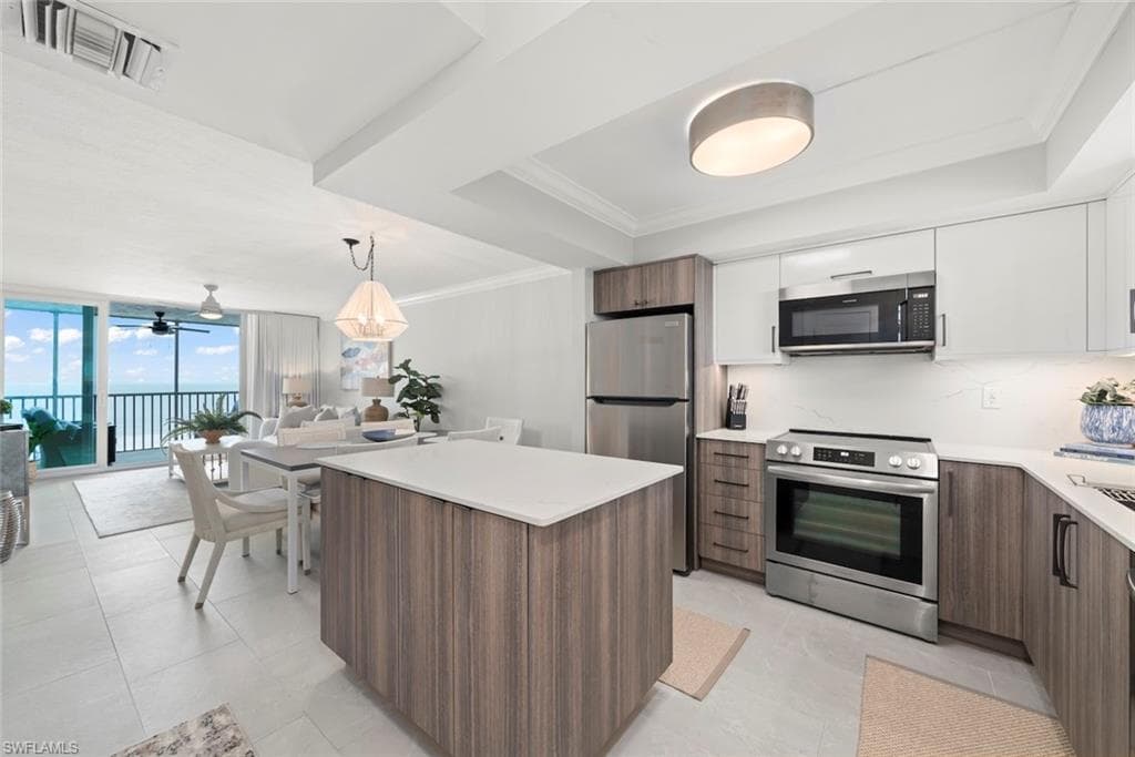 250 Estero BLVD 302-8