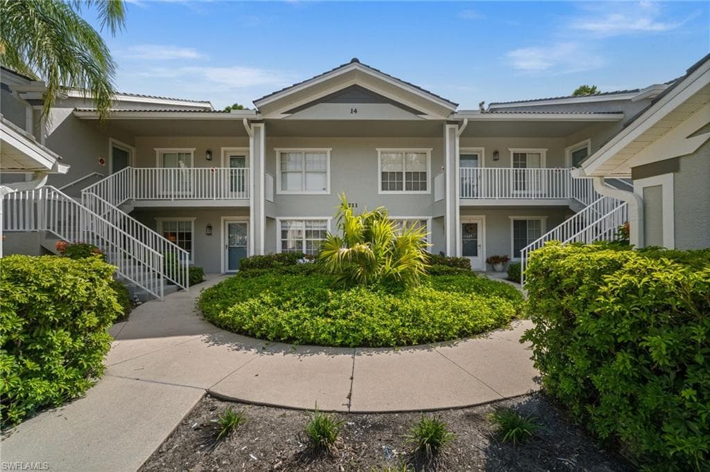 25711 Lake Amelia WAY 102-10