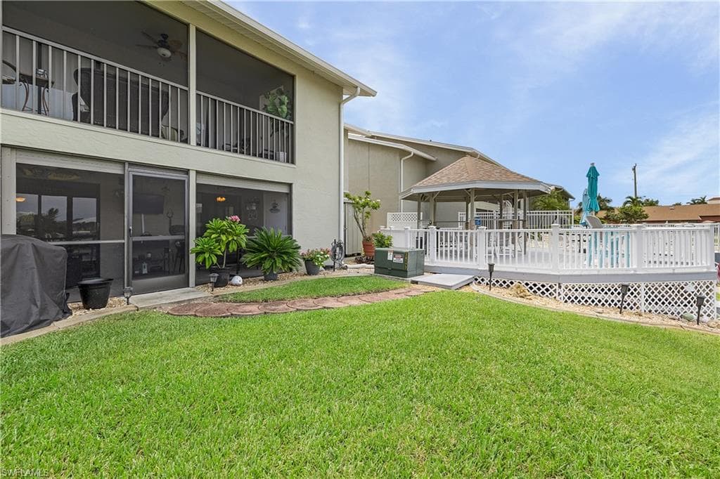 4708 SW 8th PL 105-22