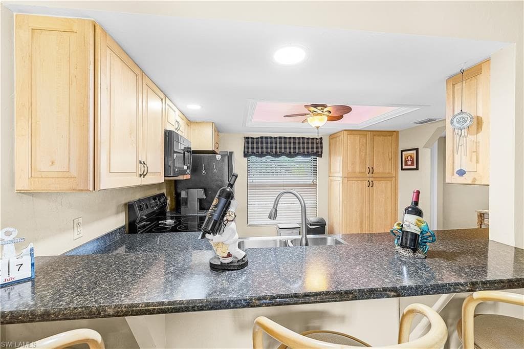 4708 SW 8th PL 105-5