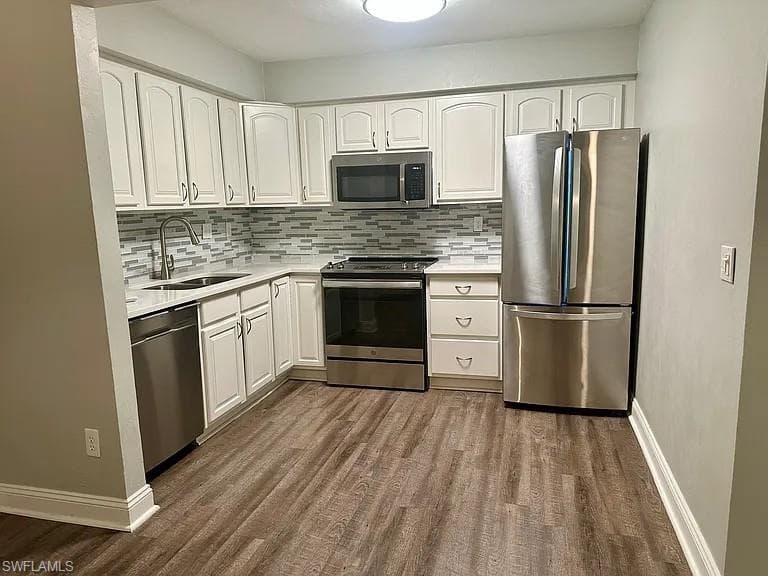 6168 Principia DR 2-5