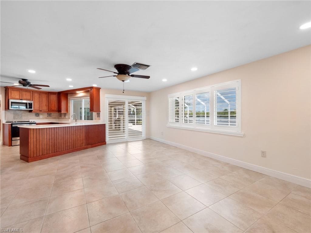 13314 Island RD-17