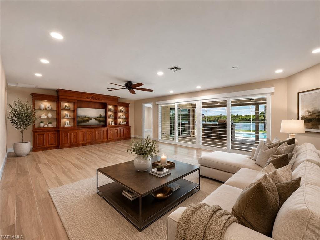 13314 Island RD-11