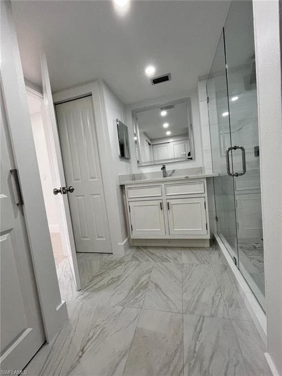6655 Estero BLVD 114-28