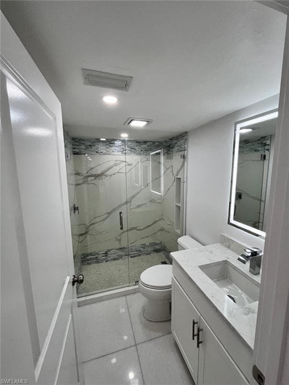 6655 Estero BLVD 114-20