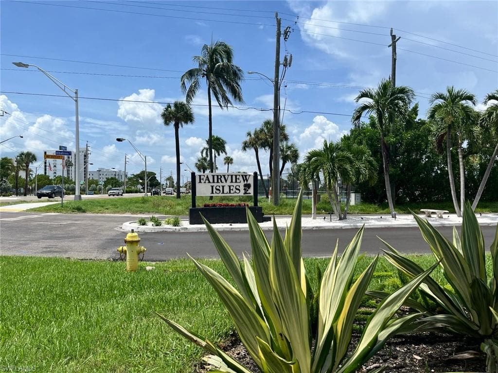 6655 Estero BLVD 114-37