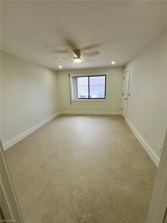 6655 Estero BLVD 114-25