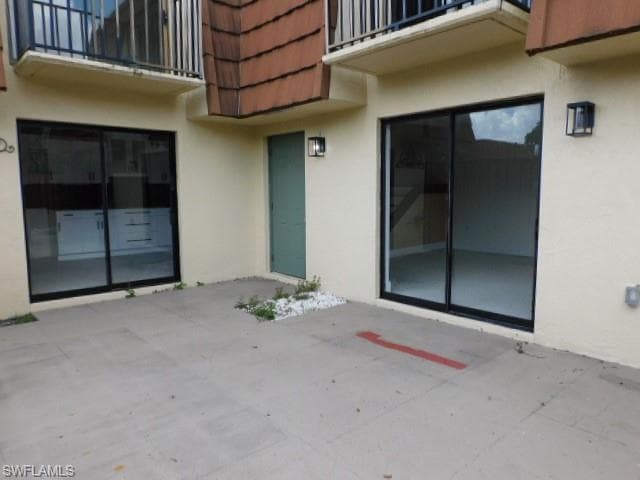 5235 Cedarbend DR 4-3