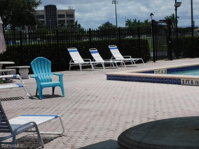 5235 Cedarbend DR 4-20