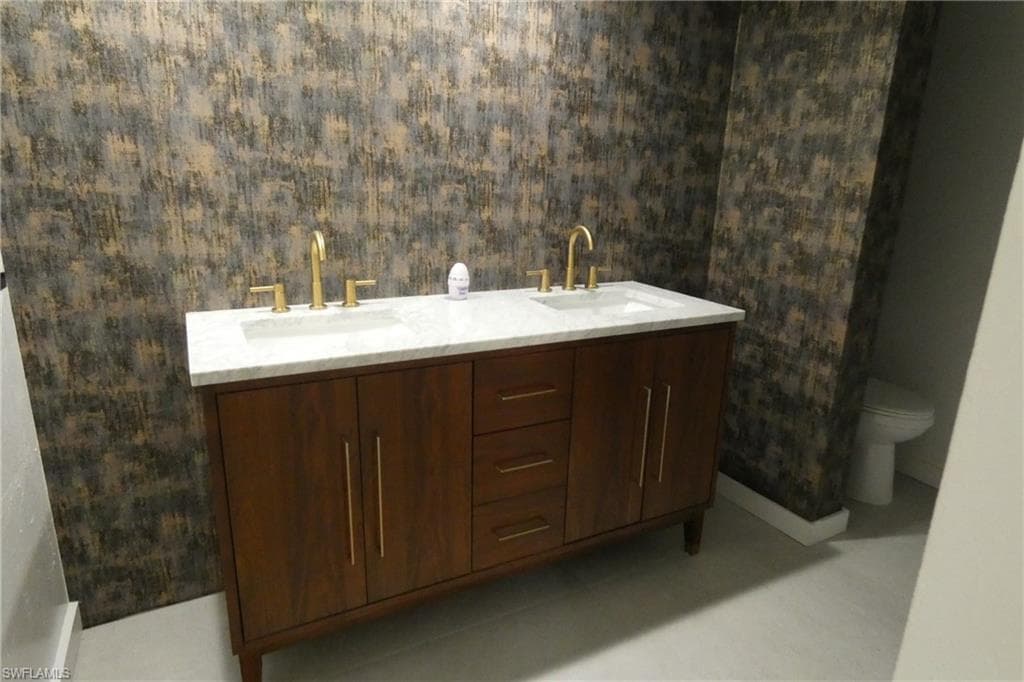 5235 Cedarbend DR 4-10