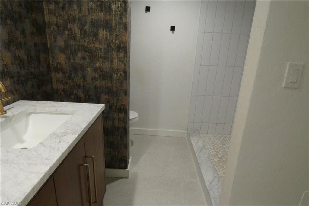 5235 Cedarbend DR 4-11