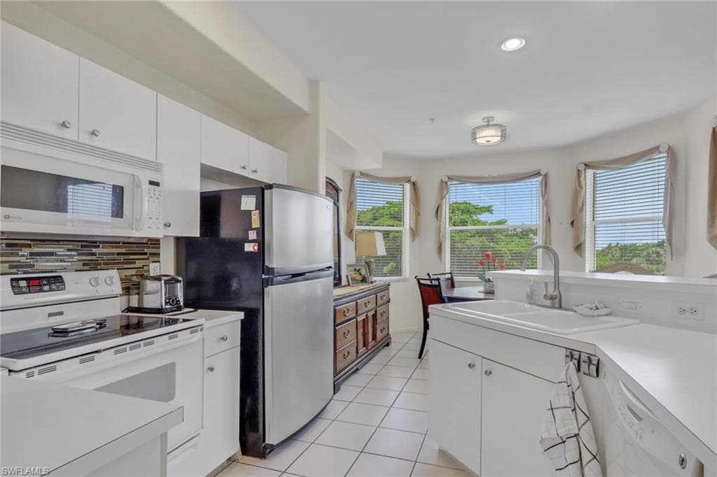 4011 Palm Tree BLVD 302-10