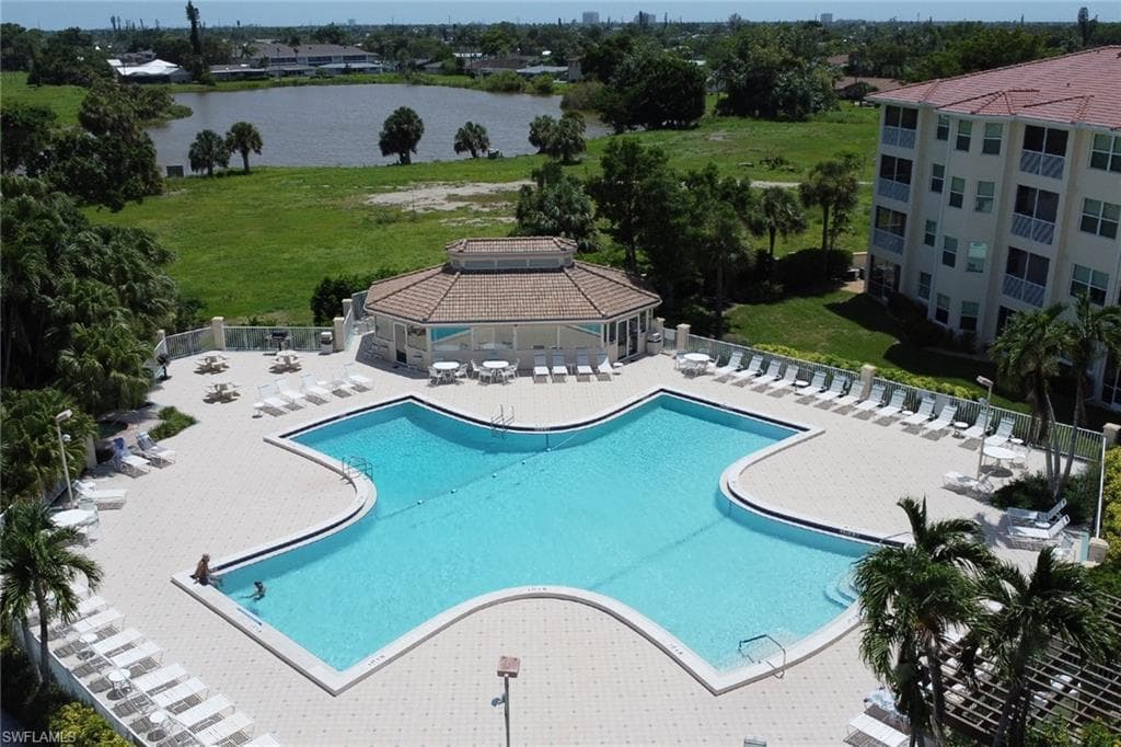 4011 Palm Tree BLVD 302-47