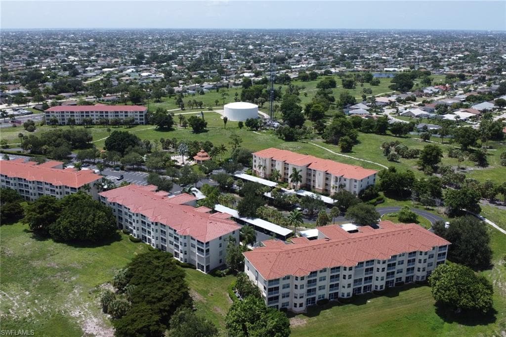 4011 Palm Tree BLVD 302-34
