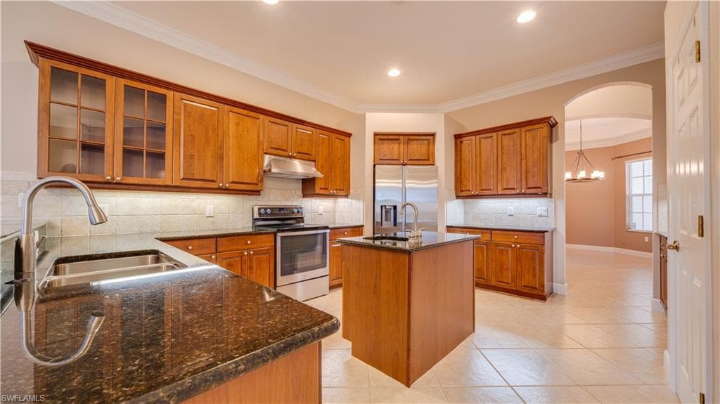 5683 Whispering Willow WAY-33