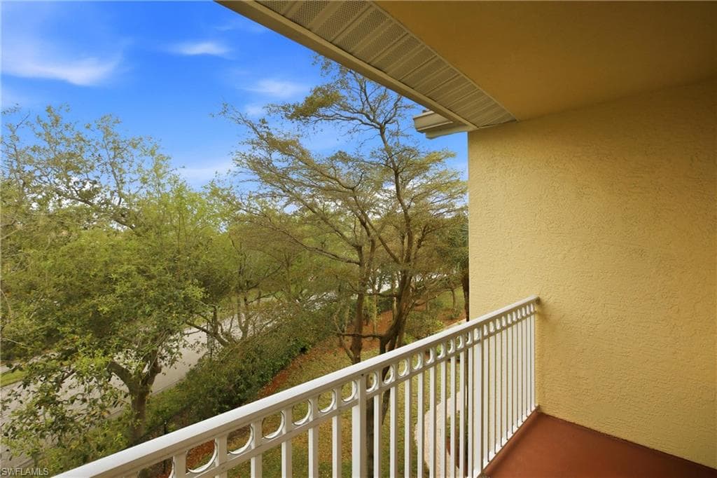 15590 Ocean Walk CIR 313-23