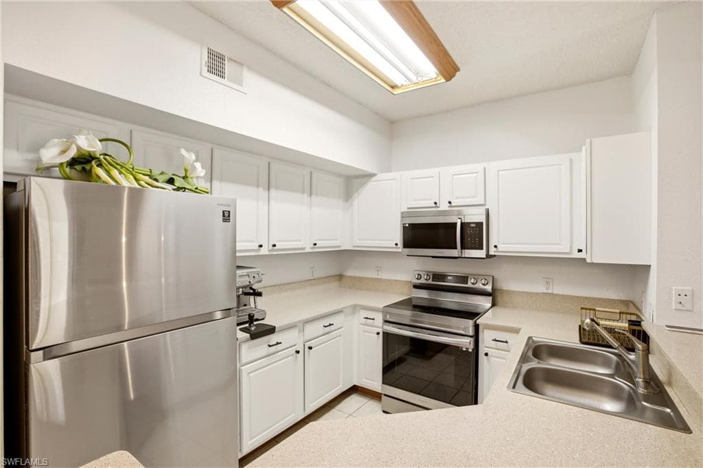 15590 Ocean Walk CIR 313-3