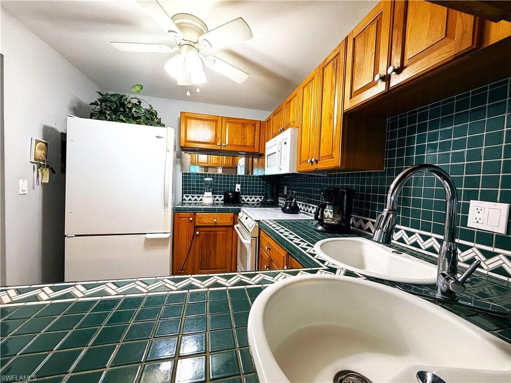 3490 N Key DR 217-10