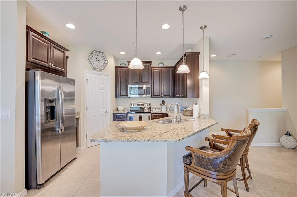 8540 Violeta ST 202-5
