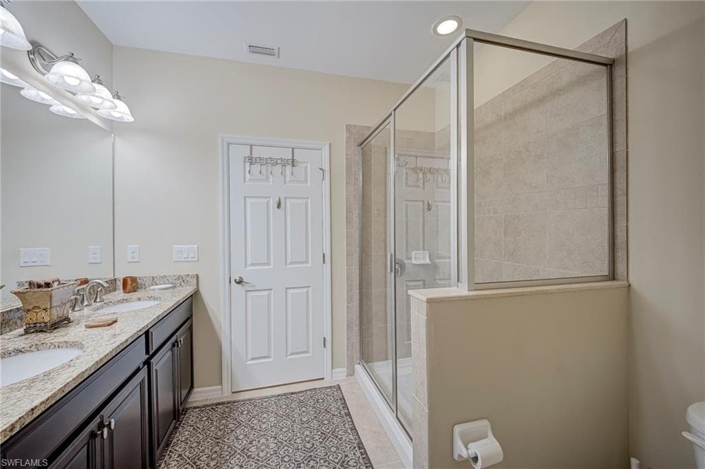8540 Violeta ST 202-19