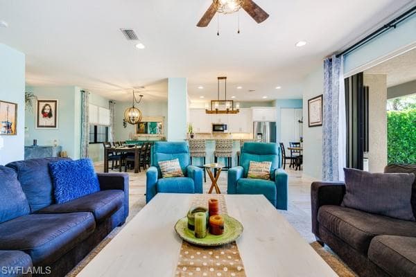 11717 Meadowrun CIR-35