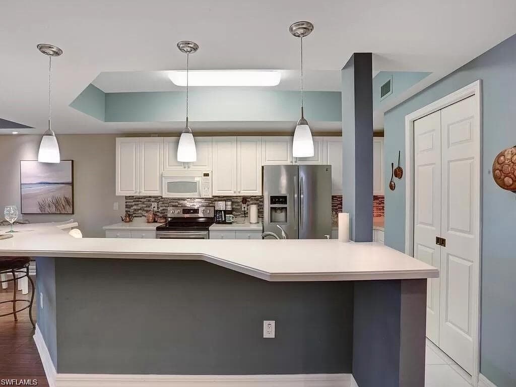 2797 1st ST 1102-12