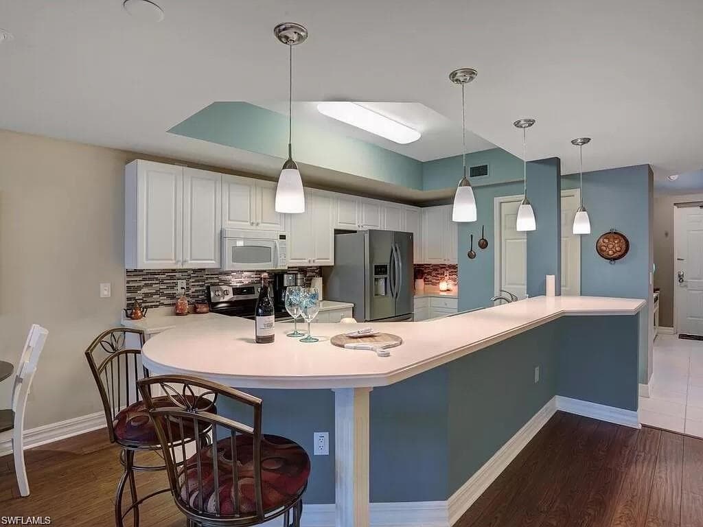 2797 1st ST 1102-9