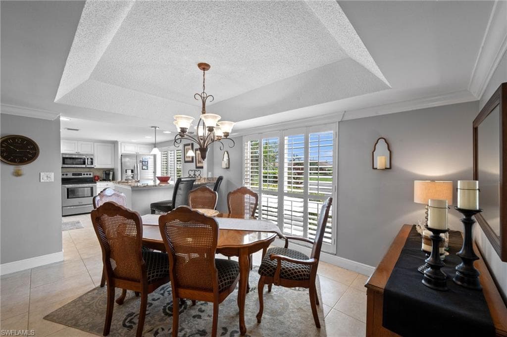 124 Penny LN 5-5