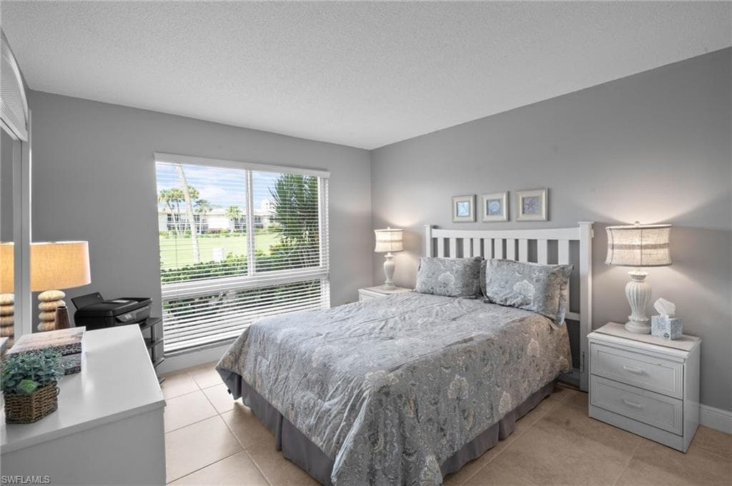 124 Penny LN 5-19